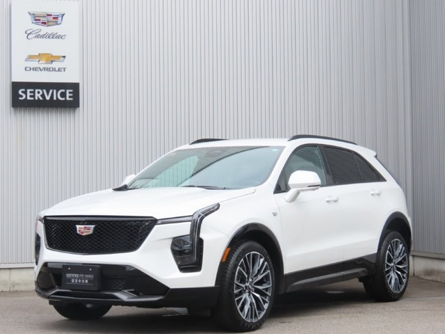 XT4 スポーツ 4WD 