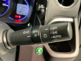 便利なオートライト付です。