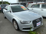 A4 2.0 TFSI クワトロ 4WD 
