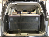 サードシートがあっても日常の荷物が積載可能☆