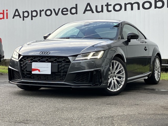 TTSクーペ 2.0 4WD 