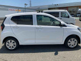 展示車両は弊社の店舗間で予告なく移動することがございます。ご来店の際には、あらかじめお問い合わせ下さい。毎週火曜日と第二・第三水曜日は定休日となっております。