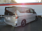 セレナ 1.2 e-POWER ハイウェイスター V 