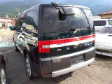 デリカD:5 2.4 G プレミアム 4WD 