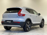 XC40 B4 AWD インスクリプション 4WD 4WD 本革シート