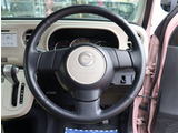 【車屋】として、長く車業界に従事した経験豊富なスタッフが多数在籍しております。