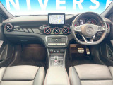 GLAクラス AMG GLA45 4マチック 4WD 