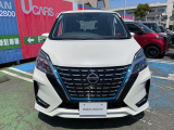 セレナ 1.2 e-POWER ハイウェイスター V 