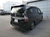 セレナ 1.2 e-POWER ハイウェイスター V 