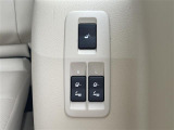 気になる車はすぐにお問い合わせください!画面右側の0066から始まる無料ダイヤルからお問い合わせ下さい!専門スタッフがお車のご質問にお答えいたします!