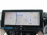 お車選びをお楽しみ頂けるよう、在庫車の展示スペースを十分に確保しております。