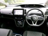 セレナ 1.2 e-POWER ハイウェイスター V 