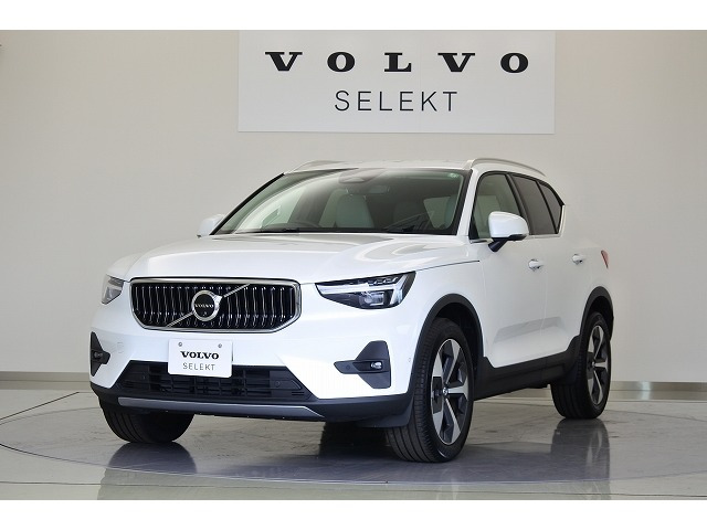 XC40 ウルトラ B4 AWD 4WD 