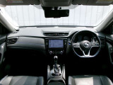 エクストレイル 2.0 AUTECH iパッケージ ハイブリッド 4WD 