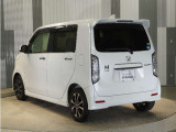 色々なお店で販売しているHonda車ですが、アフターサービスも全てお任せ頂けるのは「HondaCars正規販売店」だけ!ご納車後もお住まいの地域の販売店にて アフターサービスをお任せいただけます。