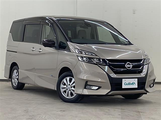 セレナ 2.0 ハイウェイスター Vセレクション 4WD 4WD 修復歴無し