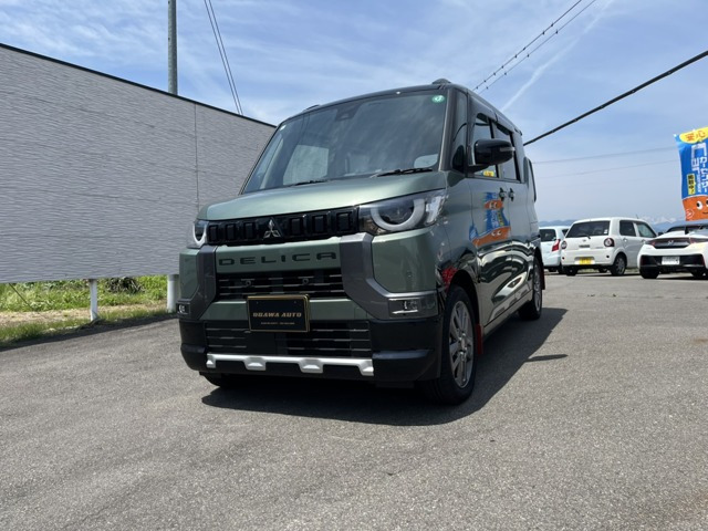 デリカミニ T プレミアム 4WD 