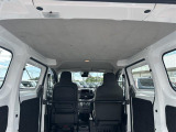 納車前に内外装のクリーニングをいたします。各種コーティング(別途有料)もご用意しておりますので、是非ご相談ください。