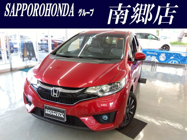 フィット1.5 ハイブリッド Fパッケージ コンフォートエディション 4WD