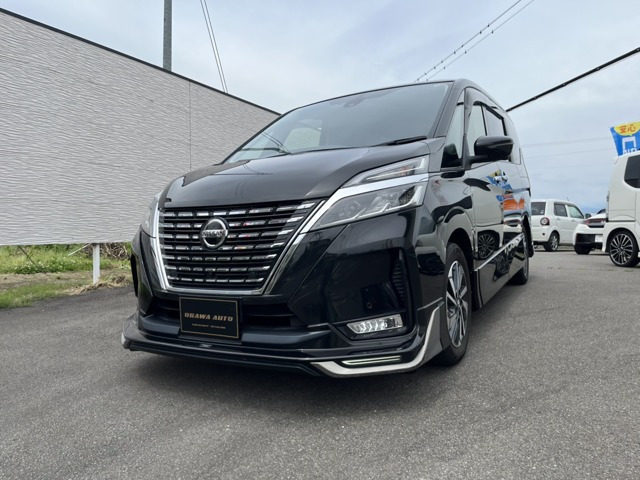 セレナ 2.0 ハイウェイスター V 