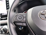 入庫時・販売時・納車前に、弊社基準の68項目に及ぶ点検整備を実施しております。