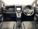 シンプルな装備で運転がしやすい!使用感が少ないキレイな車内です!