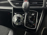 気になる車はすぐにお問い合わせください!画面右側の0066から始まる無料ダイヤルからお問い合わせ下さい!専門スタッフがお車のご質問にお答えいたします!