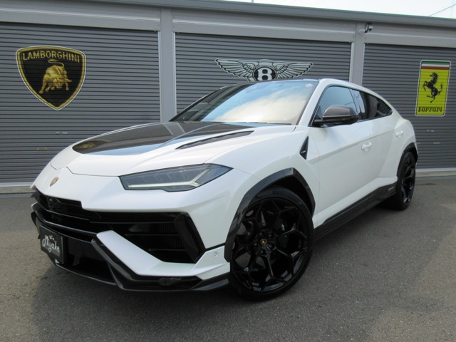 ウルス ペルフォルマンテ 4WD 
