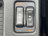 【シートヒーター】寒い日に重宝するシートヒーター!エアコンより早く温まってくれるので寒がりの人も安心ですね♪エアコンの温風は乾燥するから苦手、という方にもをおすすめです。