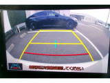 バックガイドモニターで、後方を確認しながら安心して駐車することができます。運転初心者も熟練者も必須の機能ですよ!