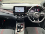 やっと見つけた希望の中古車。外観も気になりますが室内も気になります。そこで、車内の隅々まで丁寧にクリーニングして納車いたします。