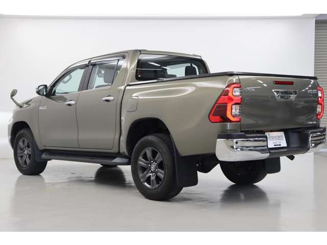 ハイラックス4WD トヨタ ハイラックス 2.4 Z ブラック ラリー エディション
