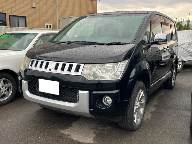 デリカD:5 2.4 G プレミアム 4WD 