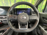 【純正革巻きステアリング】上質な革を使用することで、手にしっかり馴染みとても運転しやすいハンドルです♪