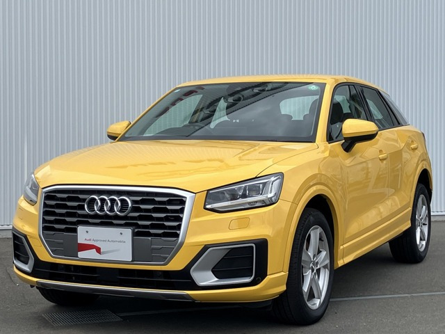 Q2 1.0 TFSI スポーツ 