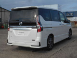 セレナ 2.0 ハイウェイスター V 