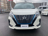 セレナ 1.2 e-POWER ハイウェイスター V 