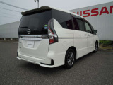 セレナ 2.0 ハイウェイスター V 