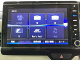 ワイド画面のナビゲーションはフルセグTV、インターナビ対応のGathers純正メモリーナビを搭載しています。Bluetoothオーディオ機能がありますので、スマートフォンなどの音楽も再生できます。