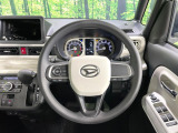 【ステアリングスイッチ】運転中、前方から目線をそらすことなく、オーディオ等の操作が可能な便利機能!安心&快適なドライブを演出してくれます♪