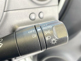 【オートライト(AUTO)】外の明るさをシステムが感知して、自動でヘッドライトが点灯します!ヘッドライトをつけ忘れを防ぐ便利機能です。