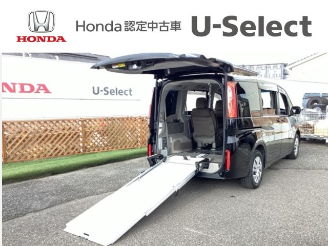 ステップワゴン 1.5 G 車いす仕様車 3列目乗車タイプ 4WD 