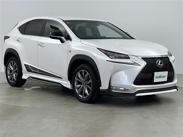 NX 200t Fスポーツ 4WD 4WD 本革シート