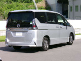 セレナ 1.2 e-POWER ハイウェイスター V 