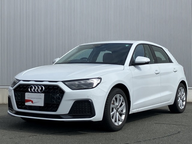 A1スポーツバック 25 TFSI アドバンスド 