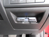 ETC車載器搭載です。スマートICも増えてきており、必須装備といって良い便利装備です。