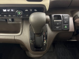 【ご納車前整備】ご契約いただいたお車は、法定12ヶ月点検整備または、車検整備を実施後にご納車させて頂きます。