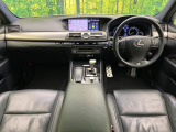 LS 600h Fスポーツ 4WD 