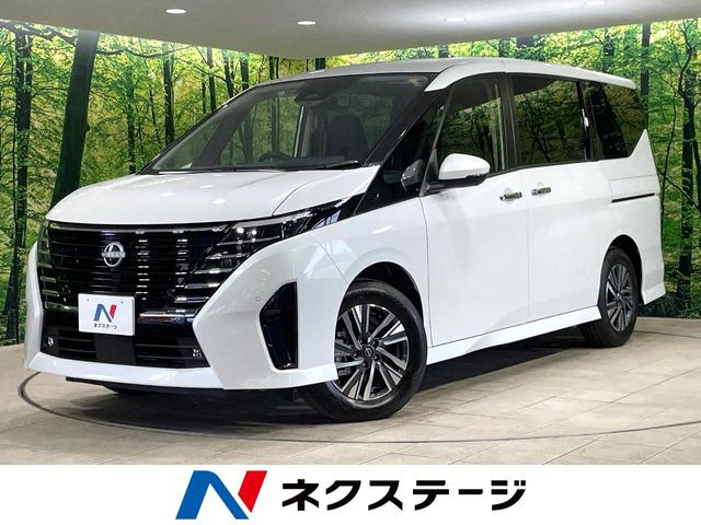 セレナ 1.4 e-POWER ハイウェイスター V 