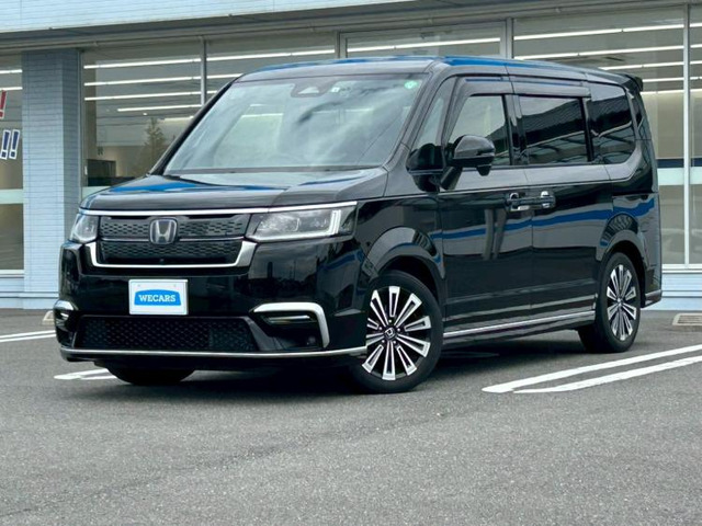 ステップワゴン 2.0 e:HEV スパーダ プレミアムライン 